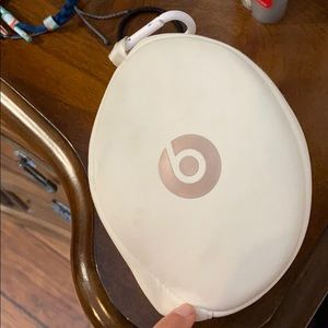 Beats solo wireless 3